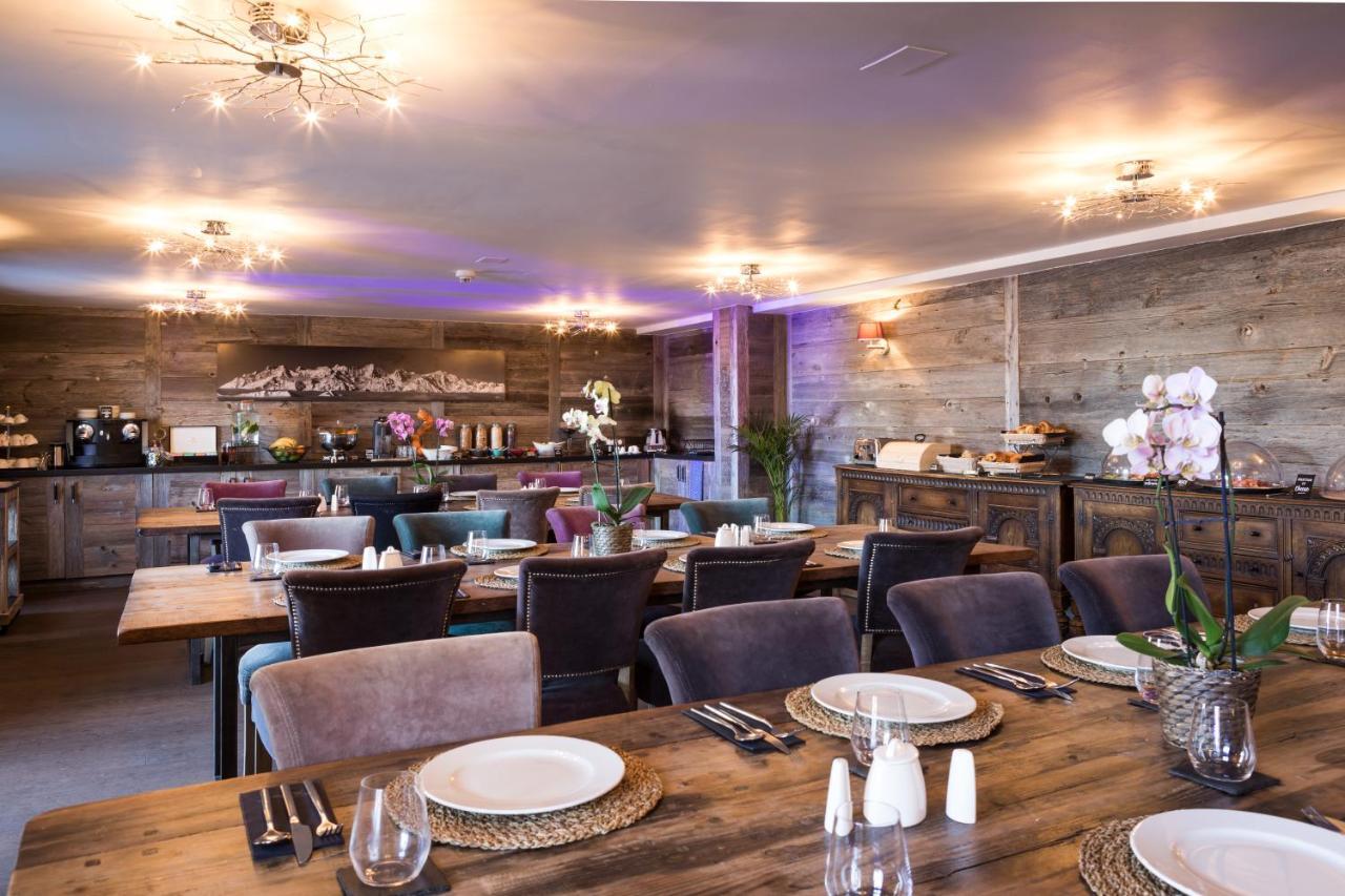 וורבייה Hotel Farinet מראה חיצוני תמונה